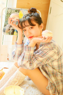 张柏芝照片
